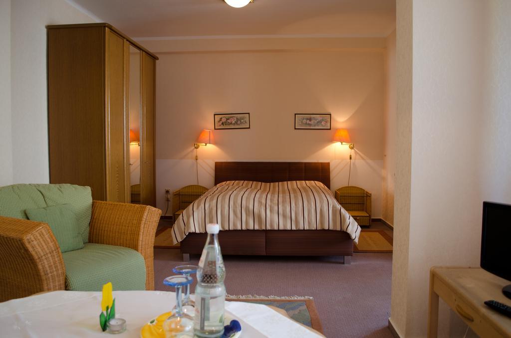 Bed and Breakfast Haus Helvetia Bad Orb Pokój zdjęcie